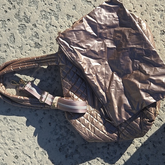 Oliver Thomas Rose Gold Kitchen Sink Tennis Tote - Picture 12 of 13